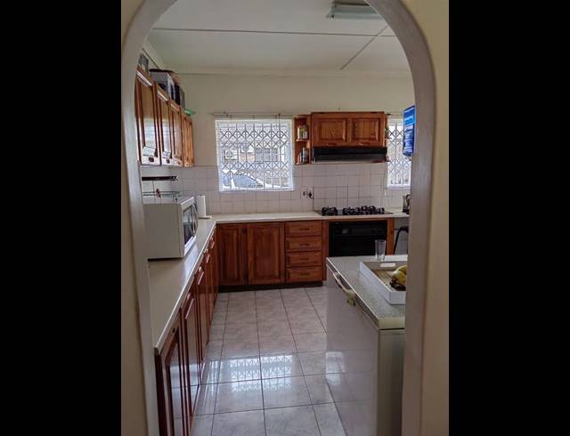 3 BEDROOM HOUSE FOR SALE IN ARBORETUM